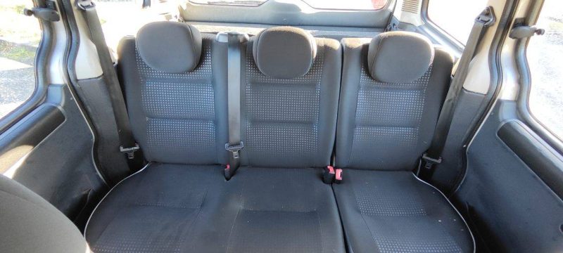 PEUGEOT PARTNER  1.6 HDI COMBI LEE 2006