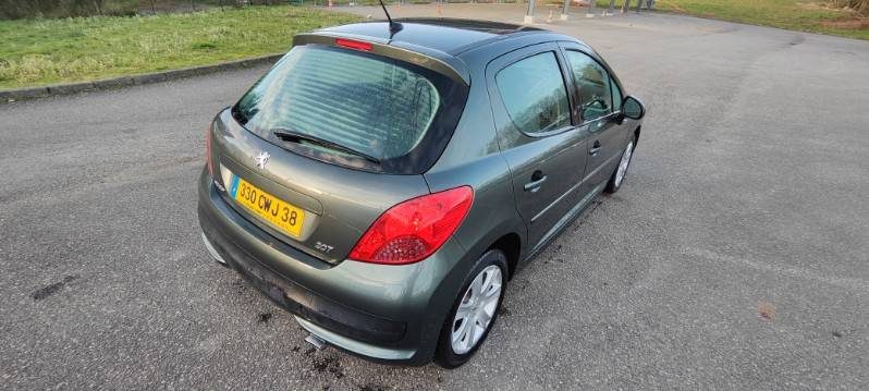 PEUGEOT 207 1.6 HDI  90 SPORT PACK 