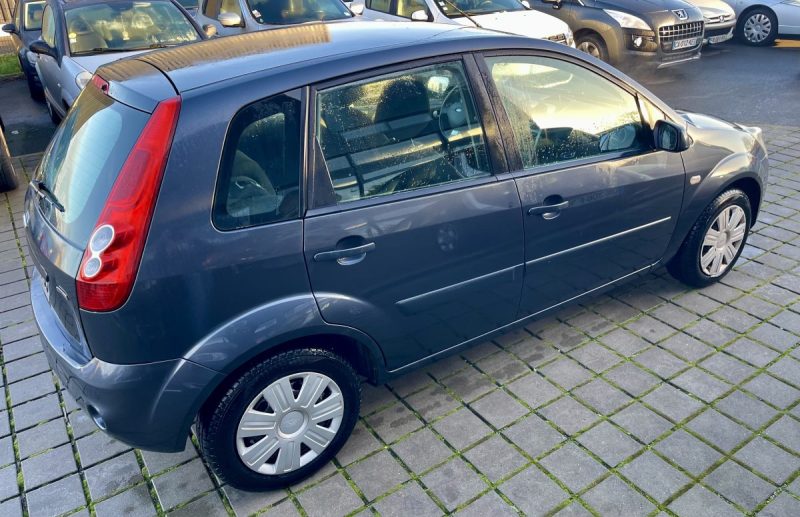 FORD FIESTA 1400 1.5 86ch  TDCI GHIA DURASHIFT 2008