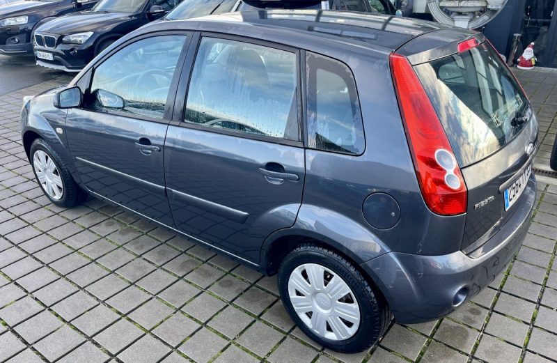 FORD FIESTA 1400 1.5 86ch  TDCI GHIA DURASHIFT 2008
