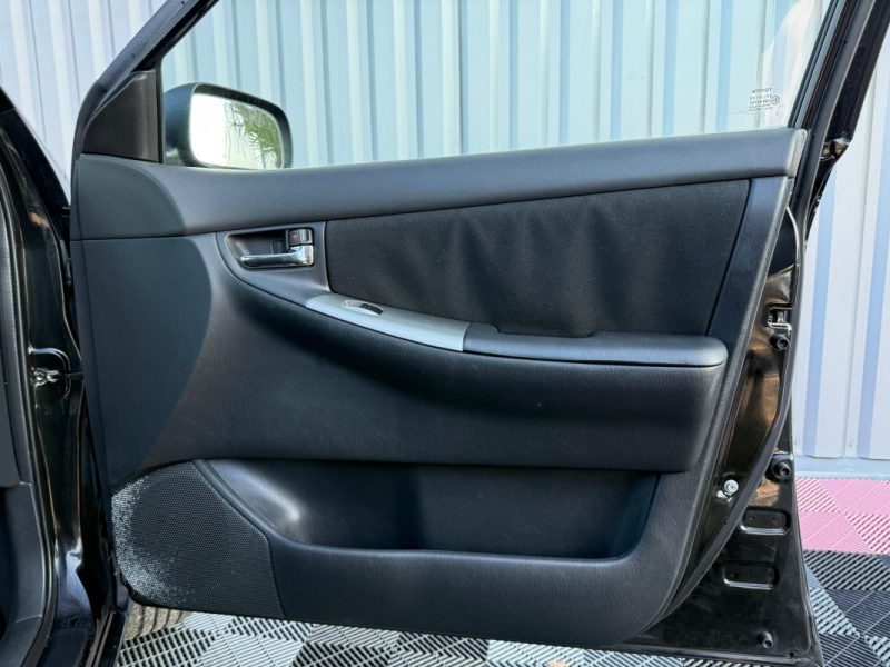 TOYOTA COROLLA 1.4 VVTI 97 CV GARANTIE 12 MOIS