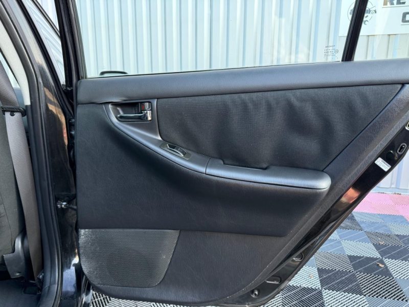 TOYOTA COROLLA 1.4 VVTI 97 CV GARANTIE 12 MOIS