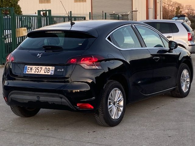 DS DS4 1.2 130CH SO CHIC 2017