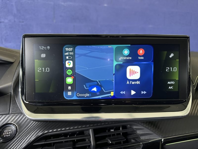 PEUGEOT 208 1.2 GT LINE / 1ER MAIN / CAR PLAY / CAMERA /2020