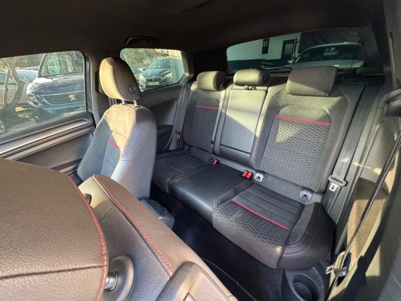 VOLKSWAGEN GOLF VII 2.0 TSI 245CH GTI PERFORMANCE DSG7 2018