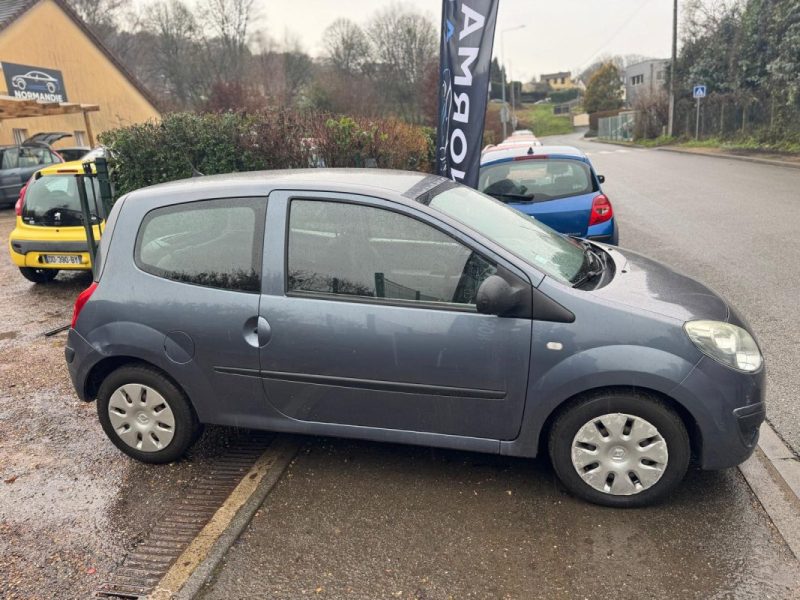 RENAULT TWINGO 1.2I - 16V 