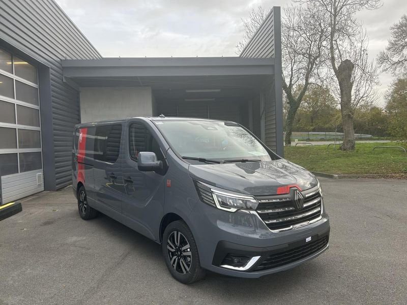 Renault Trafic CabAppro L2H1 170ch Exclusive BVA9 6pl Park Assist Attelage RegulACC Camera