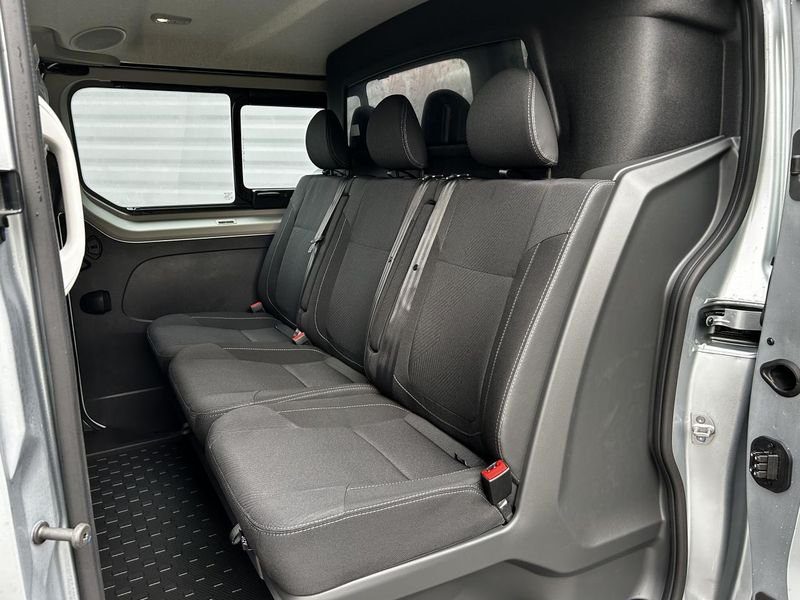 Renault Trafic CabAppro L2H1 170ch Exclusive BVA9 5pl Park Assist Attelage RegulACC JA Camera