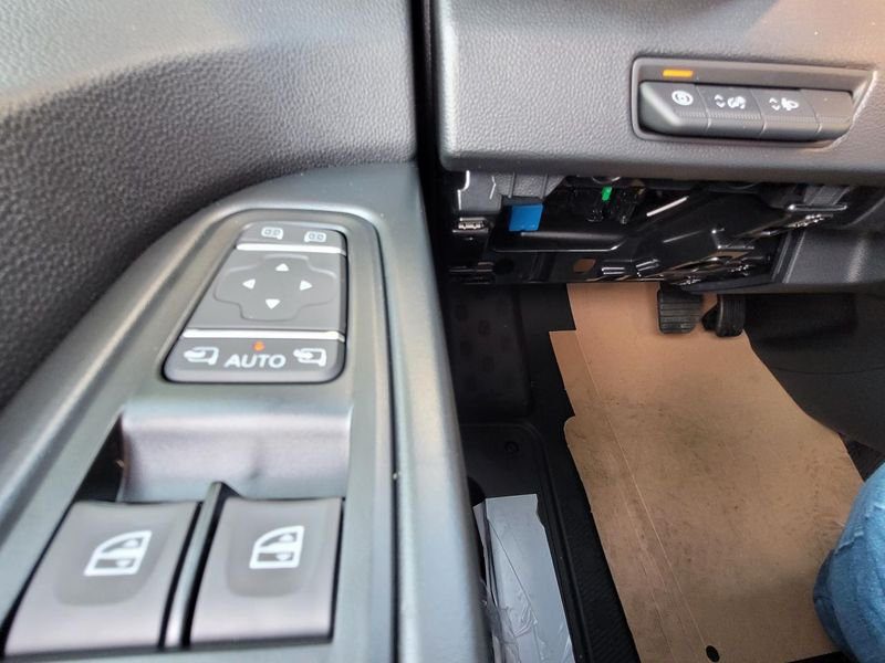 Renault Trafic Combi BlueDCi 150ch RedEdition BVA9 9pl CarPlay JA17 Radar Av/Ar Camera