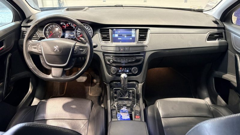 Peugeot 508  2.0 180ch FÉLINE EAT6 2014- Siege Cuir Chauffant -Toit panoramique - distribution ok  