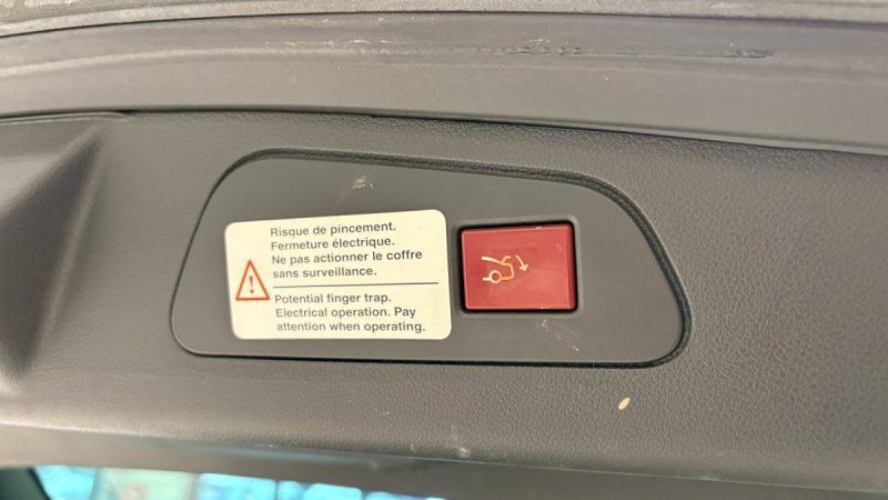 Peugeot 508  2.0 180ch FÉLINE EAT6 2014- Siege Cuir Chauffant -Toit panoramique - distribution ok  