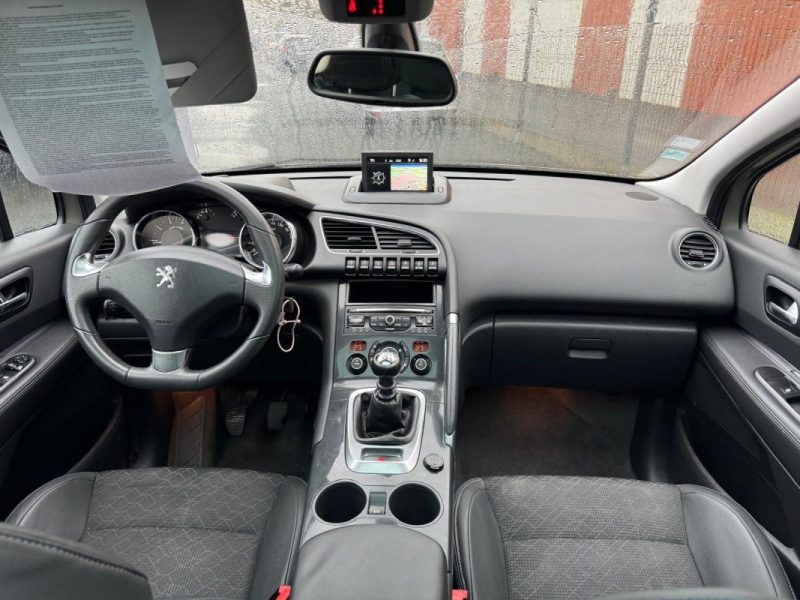 PEUGEOT 3008 1.6 THP 16V 155CH ALLURE