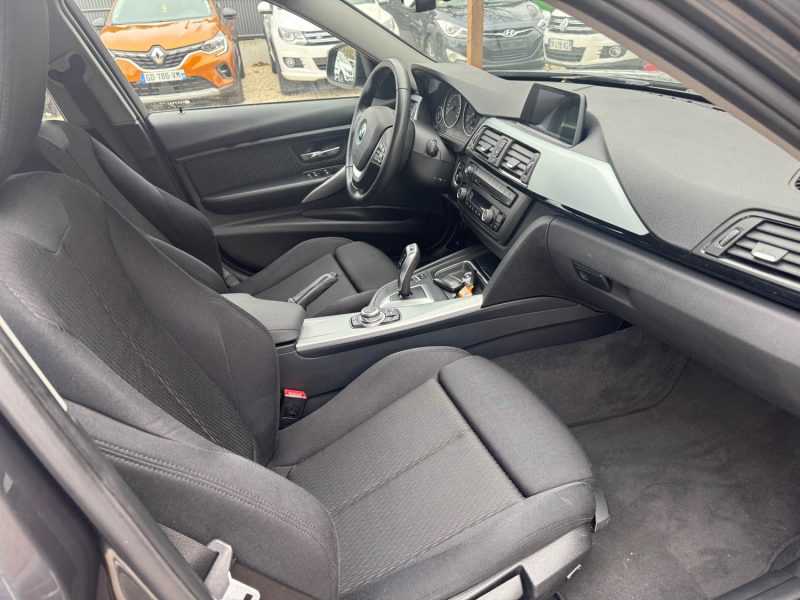 B.M.W. SERIE 3 330DA 258CH LOUNGE 2013