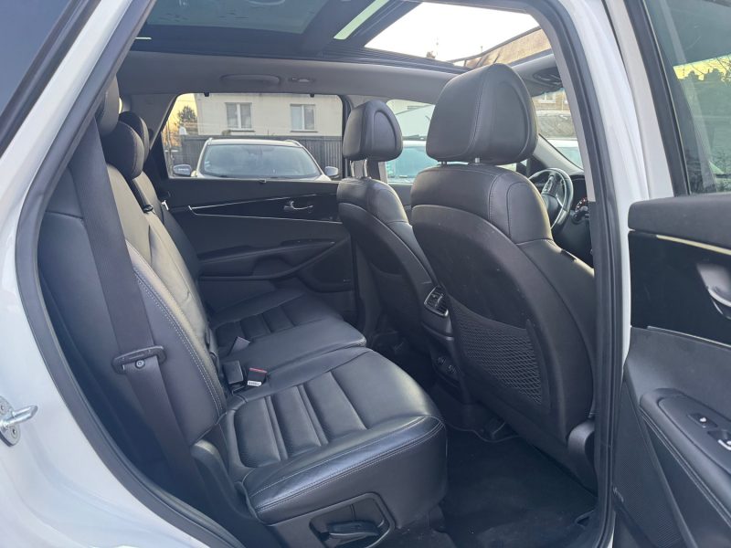 KIA SORENTO 2.2 CRDI 200CH ISG PREMIUM 4X4 BVA 7PL 2016 1ER MAIN