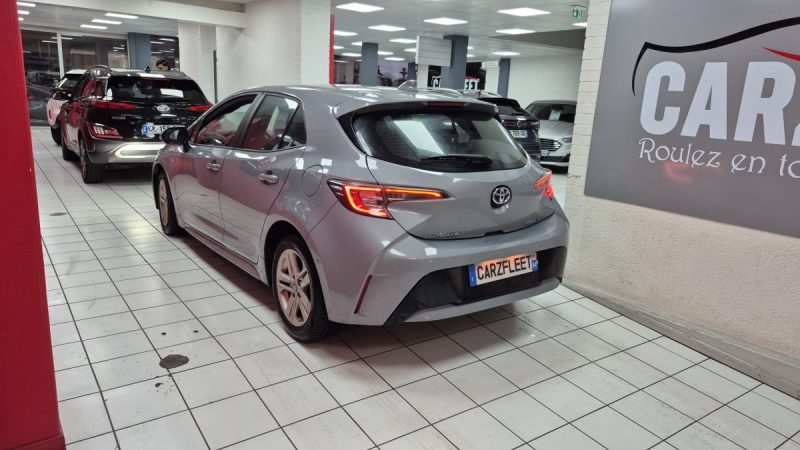 TOYOTA COROLLA BERLINE 122cv DYNAMIC BUSINESS/1 ERE MAIN/TVA RECUPERABLE