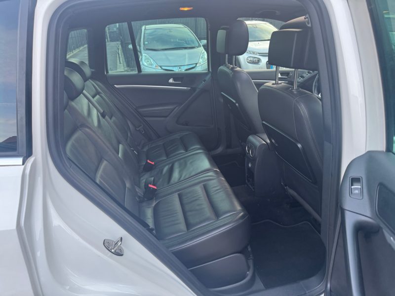 VOLKSWAGEN TIGUAN R-LINE 2.0 TDI 140CH BLUEMOTION 2013