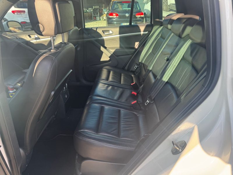 VOLKSWAGEN TIGUAN R-LINE 2.0 TDI 140CH BLUEMOTION 2013