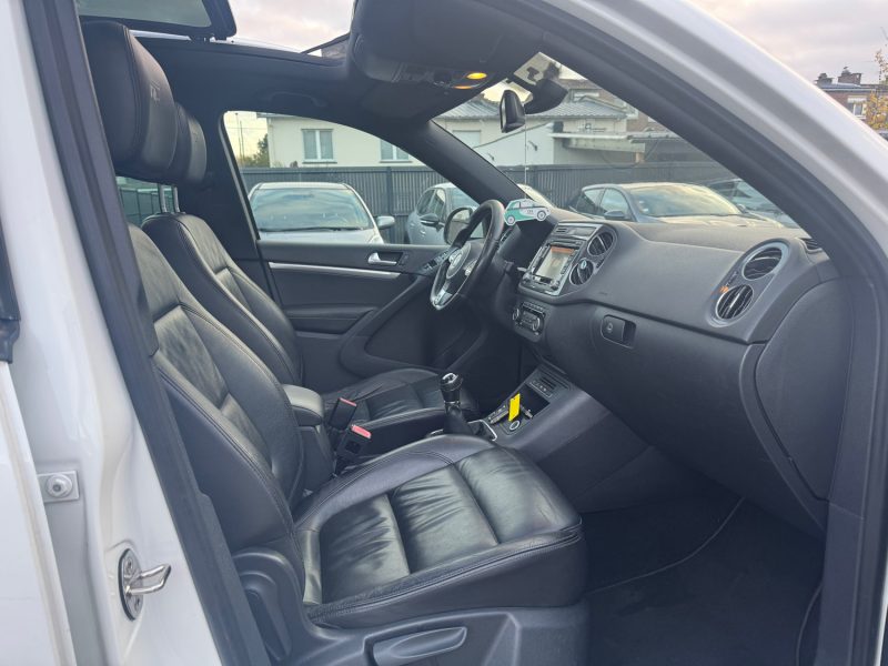 VOLKSWAGEN TIGUAN R-LINE 2.0 TDI 140CH BLUEMOTION 2013