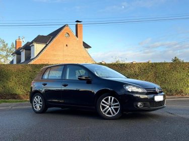 VOLKSWAGEN GOLF 2.0 TDI 110 finition Trendline 