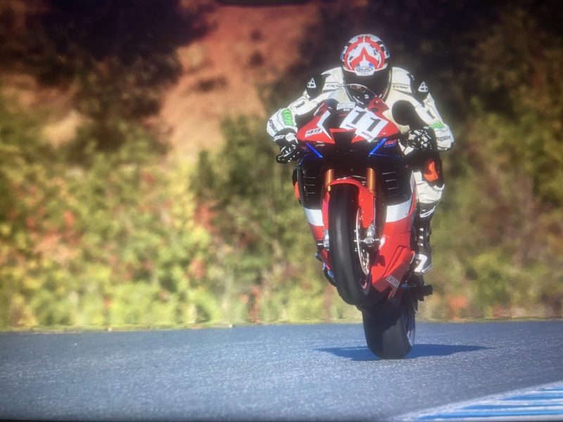 pneus  piste pirelli michelin bridgestone dunlops continental