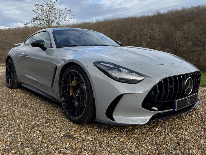 MERCEDES AMG GT 63 AMG 4MATIC+ BVA 9G-TRONIC 4.0 V8 585ch / SIÈGES ÉLECTRIQUES À MÉMOIRE / CARBONE