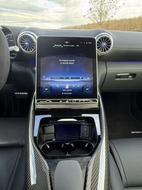 MERCEDES AMG GT 63 AMG 4MATIC+ BVA 9G-TRONIC 4.0 V8 585ch / SIÈGES ÉLECTRIQUES À MÉMOIRE / CARBONE