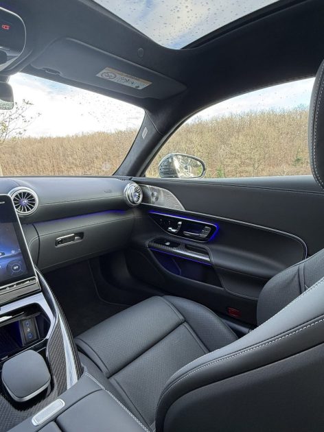 MERCEDES AMG GT 63 AMG 4MATIC+ BVA 9G-TRONIC 4.0 V8 585ch / SIÈGES ÉLECTRIQUES À MÉMOIRE / CARBONE