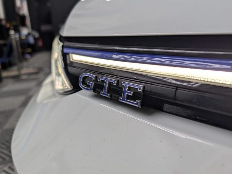 VOLKSWAGEN GOLF 8 GTE 1.4 HYBRID 245 Cv