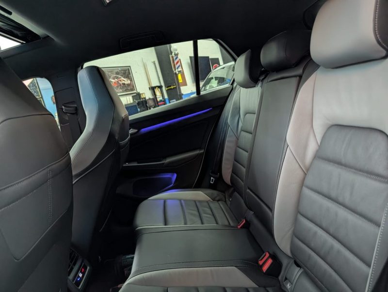 VOLKSWAGEN GOLF 8 GTE 1.4 HYBRID 245 Cv
