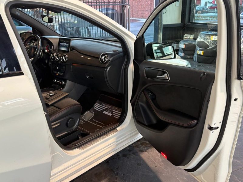 🔹 Mercedes-Benz Classe B 180d – 7G-DCT – AMG Line- Toit ouvrant - Distribution neuve - Garantie 