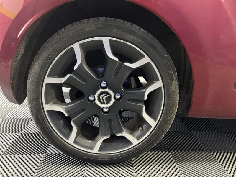 Citroën DS3 1.6 e-HDi 92ch So Chic | 110 000 KM | GPS | Climatisation automatique