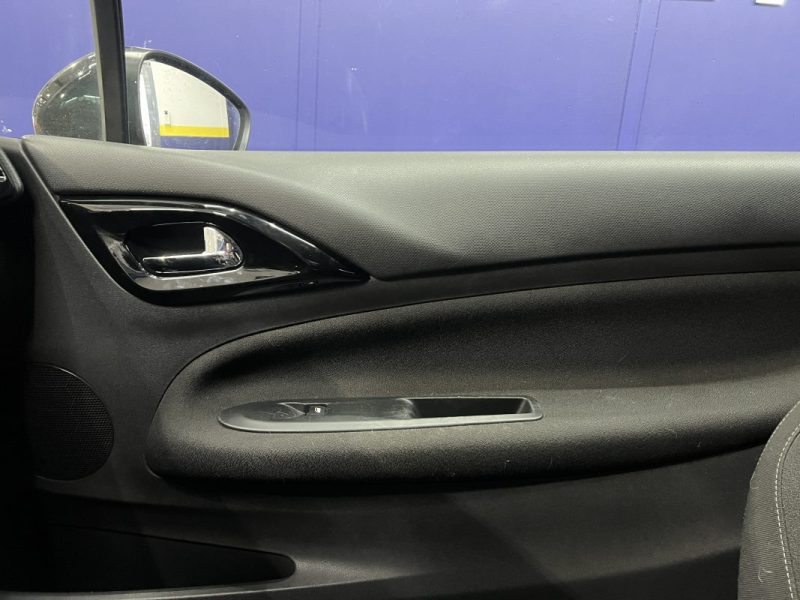 Citroën DS3 1.6 e-HDi 92ch So Chic | 110 000 KM | GPS | Climatisation automatique