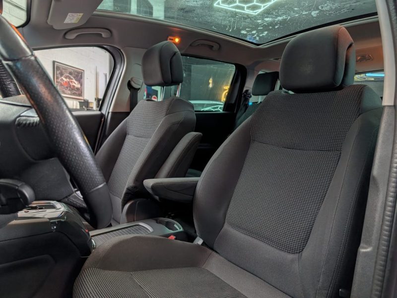 PEUGEOT 5008 1.6 THP 165 ALLURE