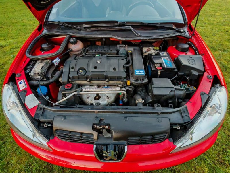 PEUGEOT 206 CC 1.6 16v RC LINE PACK JBL