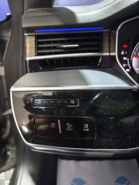 AUDI A8 D5 50 TDI MILD HYBRID QUATTRO 286CV BOITE AUTOMATIQUE AVUS EXTENTED 