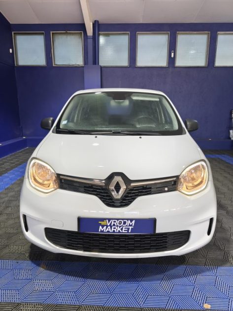 RENAULT TWINGO III 1.0 SCE 65CV FINITION TEAM RUGBY   