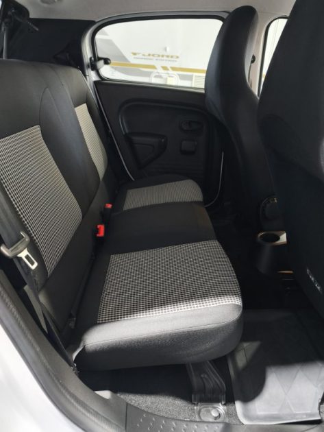 RENAULT TWINGO III 1.0 SCE 65CV FINITION TEAM RUGBY   