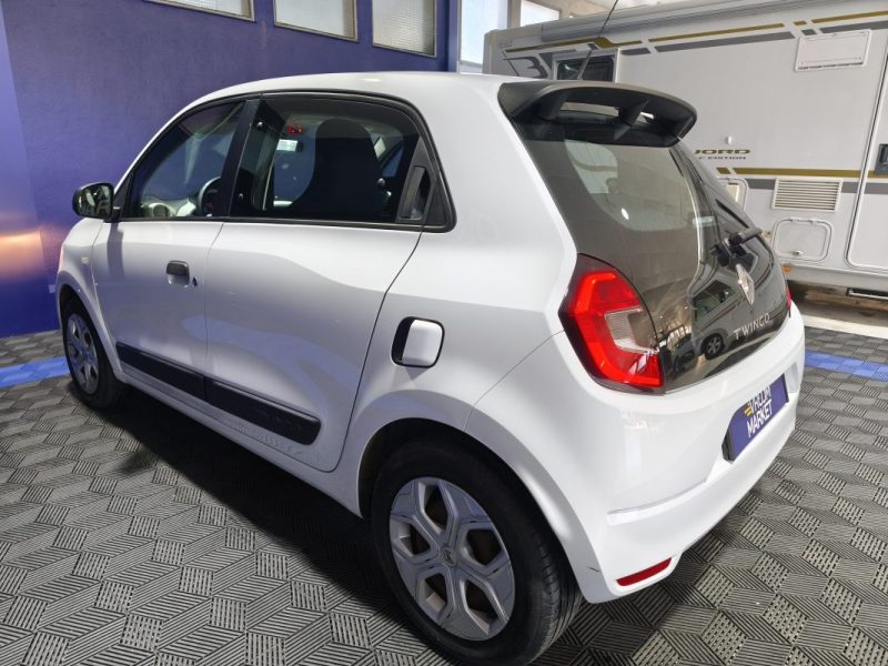 RENAULT TWINGO III 1.0 SCE 65CV FINITION TEAM RUGBY   