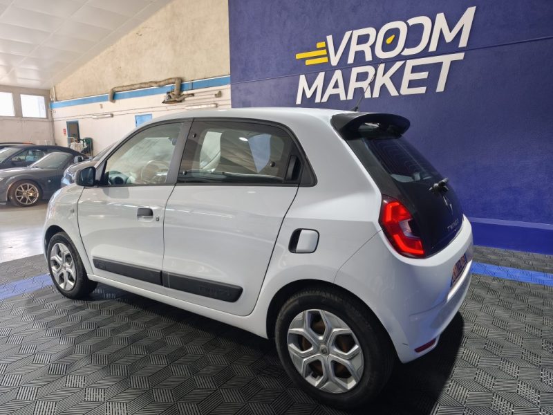 RENAULT TWINGO III 1.0 SCE 65CV FINITION TEAM RUGBY   