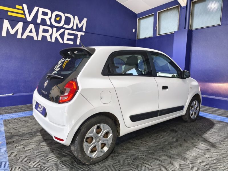 RENAULT TWINGO III 1.0 SCE 65CV FINITION TEAM RUGBY   