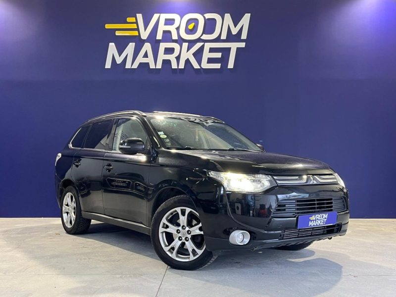 MITSUBISHI OUTLANDER 2.2 DI-D 150 INSTYLE 4WD BVA *** SIÉGE CHAUFFANT/ CAMÉRA DE RECULE ***