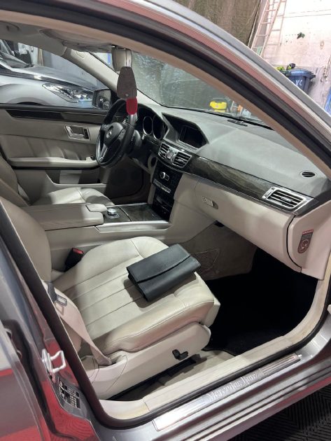 Mercedes Classe E 350 W212 Phase 2 3.0L BlueTec (252CV) , ParkAssist