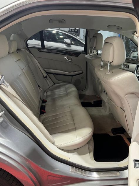 Mercedes Classe E 350 W212 Phase 2 3.0L BlueTec (252CV) , ParkAssist