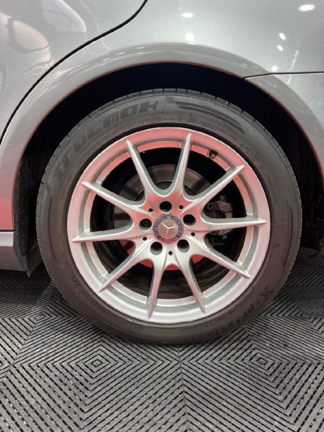 Mercedes Classe E 350 4-Matic W212 Phase 2 3.0L BlueTec (252CV) , ParkAssist