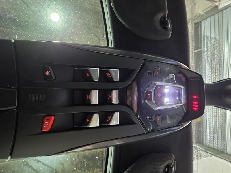 CITROEN DS5 HYBRID4 SPORT CHIC ETG6 2014