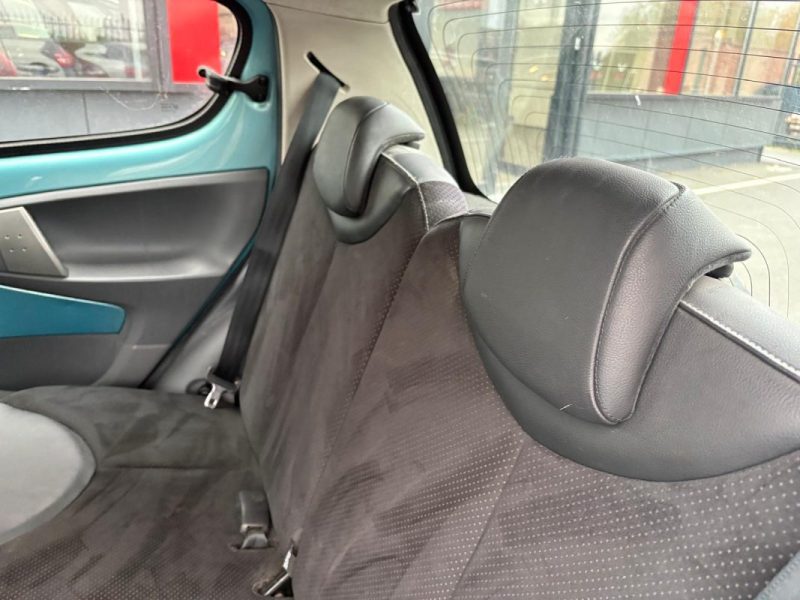 🔹 Peugeot 107 – Année 2011 – 5 portes - 68 Chevaux  - Semi cuir 