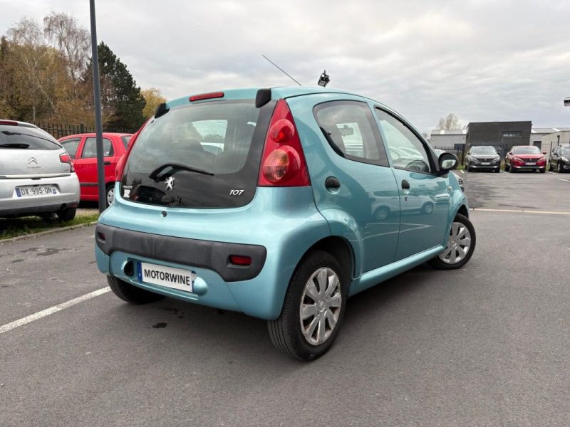 🔹 Peugeot 107 – Année 2011 – 5 portes - 68 Chevaux  - Semi cuir 