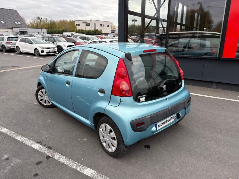 🔹 Peugeot 107 – Année 2011 – 5 portes - 68 Chevaux  - Semi cuir 