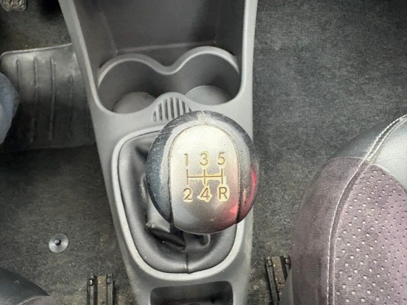 🔹 Peugeot 107 – Année 2011 – 5 portes - 68 Chevaux  - Semi cuir 