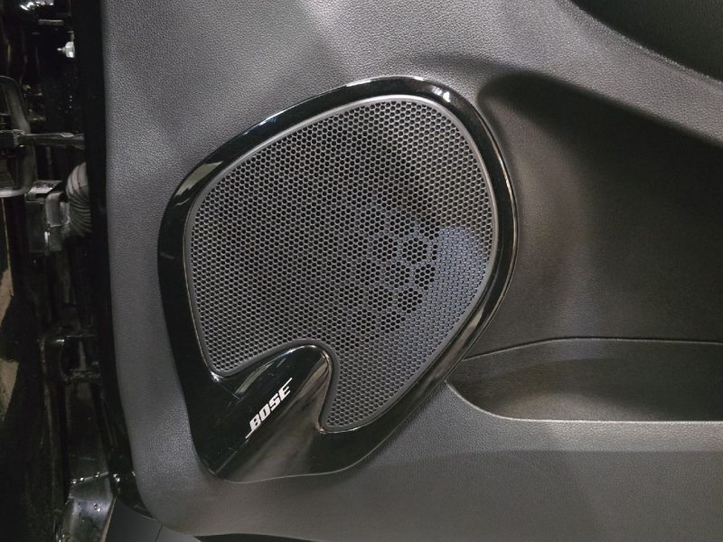 RENAULT CLIO IV *INITIALE PARIS* 1.2 TCE 120 CV.